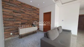 Casa com 2 Quartos à venda, 208m² no Jardim Karaíba, Uberlândia - Foto 10