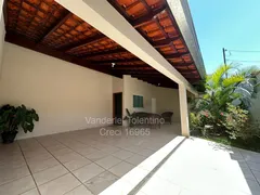 Casa com 3 Quartos à venda, 143m² no Lagoinha, Uberlândia - Foto 3