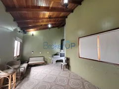 Casa com 3 Quartos à venda, 300m² no Partenon, Porto Alegre - Foto 10