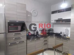 Casa de Condomínio com 2 Quartos à venda, 105m² no  Vila Valqueire, Rio de Janeiro - Foto 15