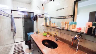Casa com 3 Quartos à venda, 257m² no Serrano, Belo Horizonte - Foto 16