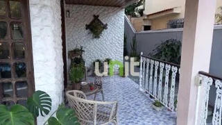 Casa com 6 Quartos à venda, 300m² no Santa Rosa, Niterói - Foto 8