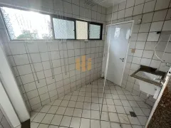 Apartamento com 3 Quartos para alugar, 140m² no Madalena, Recife - Foto 15