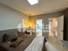 Casa de Condomínio com 3 Quartos à venda, 140m² no Jardim Karaíba, Uberlândia - Foto 27