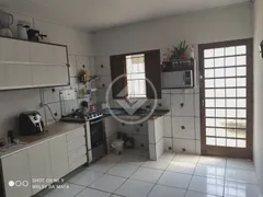 Casa com 3 Quartos à venda, 200m² no Novo Mundo, Várzea Grande - Foto 12