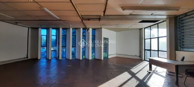 Galpão / Depósito / Armazém à venda, 1675m² no Industrial, Novo Hamburgo - Foto 2