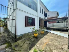 Casa com 3 Quartos à venda, 169m² no Vila João Pessoa, Porto Alegre - Foto 1