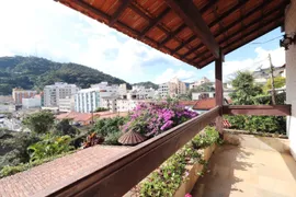Casa com 3 Quartos à venda, 261m² no Varzea, Teresópolis - Foto 11