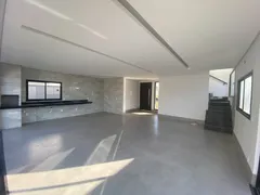 Sobrado com 3 Quartos à venda, 180m² no Residencial Parqville Jacaranda, Aparecida de Goiânia - Foto 3