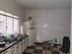 Casa com 3 Quartos à venda, 200m² no Centro, Araraquara - Foto 7
