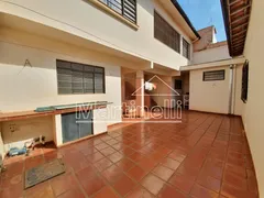 Casa com 3 Quartos para alugar, 243m² no Jardim Sumare, Ribeirão Preto - Foto 14