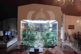Casa com 3 Quartos à venda, 400m² no Vila Assunção, Porto Alegre - Foto 2