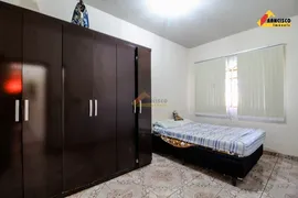 Casa com 3 Quartos à venda, 60m² no Sagrada Família, Divinópolis - Foto 8