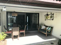 Casa com 3 Quartos à venda, 276m² no Vila Zezé, Jacareí - Foto 14