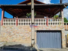 Casa com 4 Quartos à venda, 300m² no Campo Alto, Contagem - Foto 1