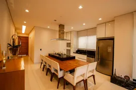 Casa de Condomínio com 3 Quartos à venda, 231m² no Alphaville, Santana de Parnaíba - Foto 10