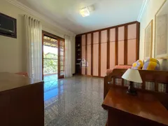 Casa com 4 Quartos à venda, 340m² no Itacoatiara, Niterói - Foto 11