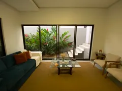 Casa de Condomínio com 3 Quartos à venda, 220m² no Loteamento Portal do Sol II, Goiânia - Foto 4