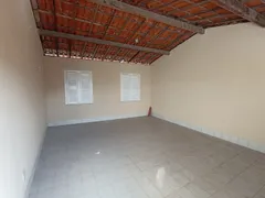Casa com 2 Quartos para alugar, 115m² no Centro, Fortaleza - Foto 4