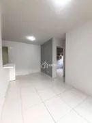 Apartamento com 2 Quartos à venda, 52m² no Uvaranas, Ponta Grossa - Foto 2