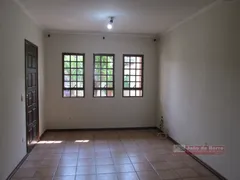 Sobrado com 3 Quartos para alugar, 152m² no São Vicente, Londrina - Foto 4