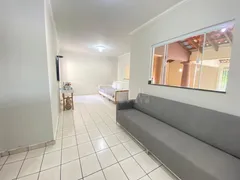 Casa com 3 Quartos à venda, 220m² no Jardim Continental, Marília - Foto 6