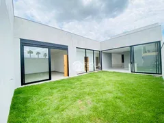 Casa de Condomínio com 3 Quartos à venda, 246m² no Jardim Panambi, Santa Bárbara D'Oeste - Foto 2