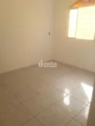 Casa com 3 Quartos à venda, 100m² no Granada, Uberlândia - Foto 4