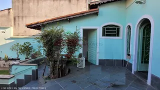 Casa com 3 Quartos à venda, 218m² no Vila São José, Taubaté - Foto 15