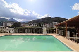 Casa com 3 Quartos à venda, 261m² no Varzea, Teresópolis - Foto 2