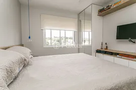 Apartamento com 2 Quartos à venda, 55m² no Medianeira, Porto Alegre - Foto 8