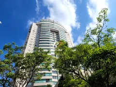 Apartamento com 4 Quartos à venda, 250m² no Belvedere, Belo Horizonte - Foto 2