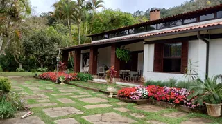 Casa com 5 Quartos à venda, 240m² no Itaipava, Petrópolis - Foto 4