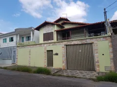 Casa com 3 Quartos à venda, 360m² no Central Parque, Contagem - Foto 1