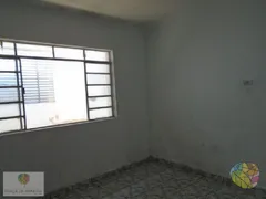 Casa com 2 Quartos para alugar, 50m² no VILA NOSSA SENHORA DAS VITORIAS, Mauá - Foto 15