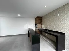 Casa com 3 Quartos à venda, 250m² no Jardim Botânico, Uberlândia - Foto 14