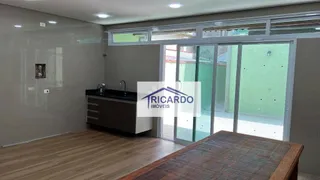 Casa com 3 Quartos à venda, 252m² no Jardim Cocaia, Guarulhos - Foto 11