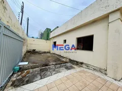 Casa com 3 Quartos para alugar, 204m² no Joaquim Tavora, Fortaleza - Foto 4