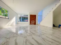 Casa com 4 Quartos à venda, 219m² no Granja Guarani, Teresópolis - Foto 6