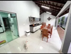 Casa com 3 Quartos à venda, 330m² no Santa Mônica, Uberlândia - Foto 17