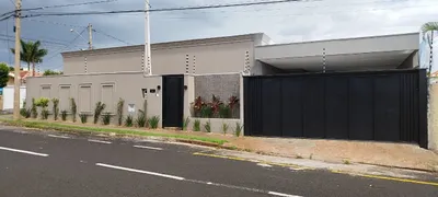 Casa com 3 Quartos à venda, 210m² no Vila Elvira, São José do Rio Preto - Foto 1