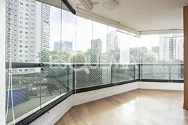 Apartamento com 3 Quartos para alugar, 220m² no Itaim Bibi, São Paulo - Foto 2