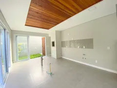 Casa com 3 Quartos à venda, 133m² no Rio Tavares, Florianópolis - Foto 7