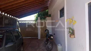 Casa com 3 Quartos à venda, 227m² no Jardim Medeiros, São Carlos - Foto 2