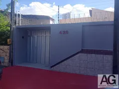 Casa com 4 Quartos para alugar, 440m² no Fátima, Fortaleza - Foto 2