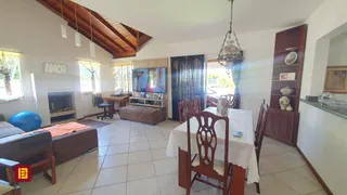 Casa com 3 Quartos à venda, 149m² no Rio Tavares, Florianópolis - Foto 2