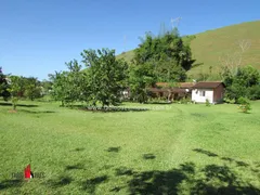 Fazenda / Sítio / Chácara com 3 Quartos à venda, 2081200m² no Zona Rural, Rio Bonito - Foto 2