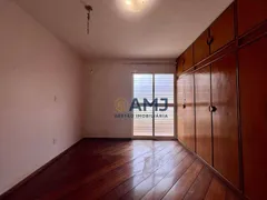 Casa Comercial com 3 Quartos para alugar, 373m² no Setor Bueno, Goiânia - Foto 19