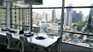 Conjunto Comercial / Sala para alugar, 857m² no Itaim Bibi, São Paulo - Foto 1