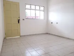 Casa com 2 Quartos para alugar, 45m² no Vila Assis Brasil, Mauá - Foto 2